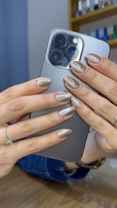 Lolla Studio Esmalteria